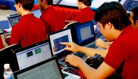 Câu chuyện cậu bé họ Huỳnh ở Uông Bí và hành trình đổi đời cùng Hotspot Matrix_Video ngắn TikTok