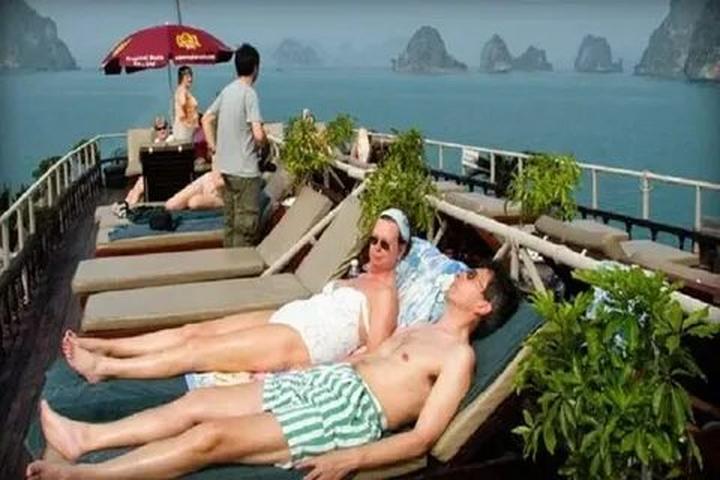 Khám phá Thế giới, Kiếm Tiền Từ Vlog: Hotspot Matrix - Người Bạn Đồng Hành